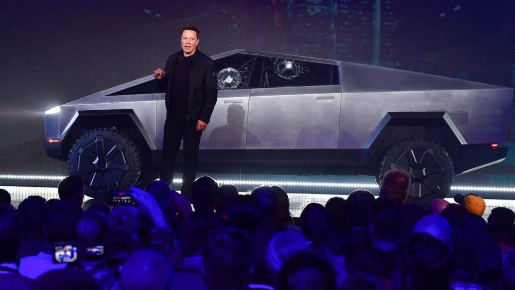 elon_musk_cybertruck